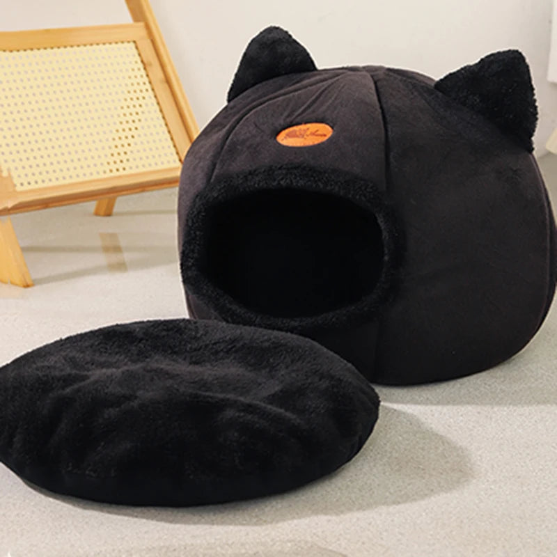 Cozy Winter Deep Sleep Cat & Dog Bed